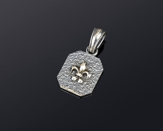 Sterling silver pendant fleur-de-lis